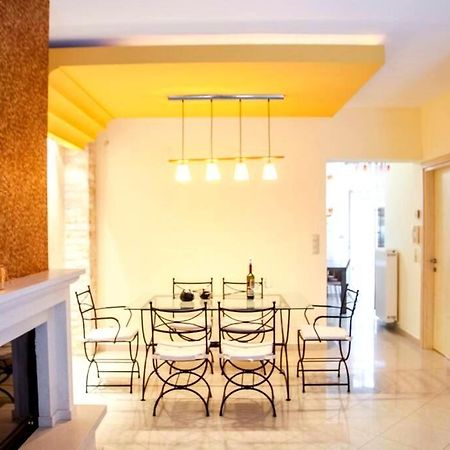 Вілла Luxurious West Side Maisonette In Alexandroupolis Екстер'єр фото