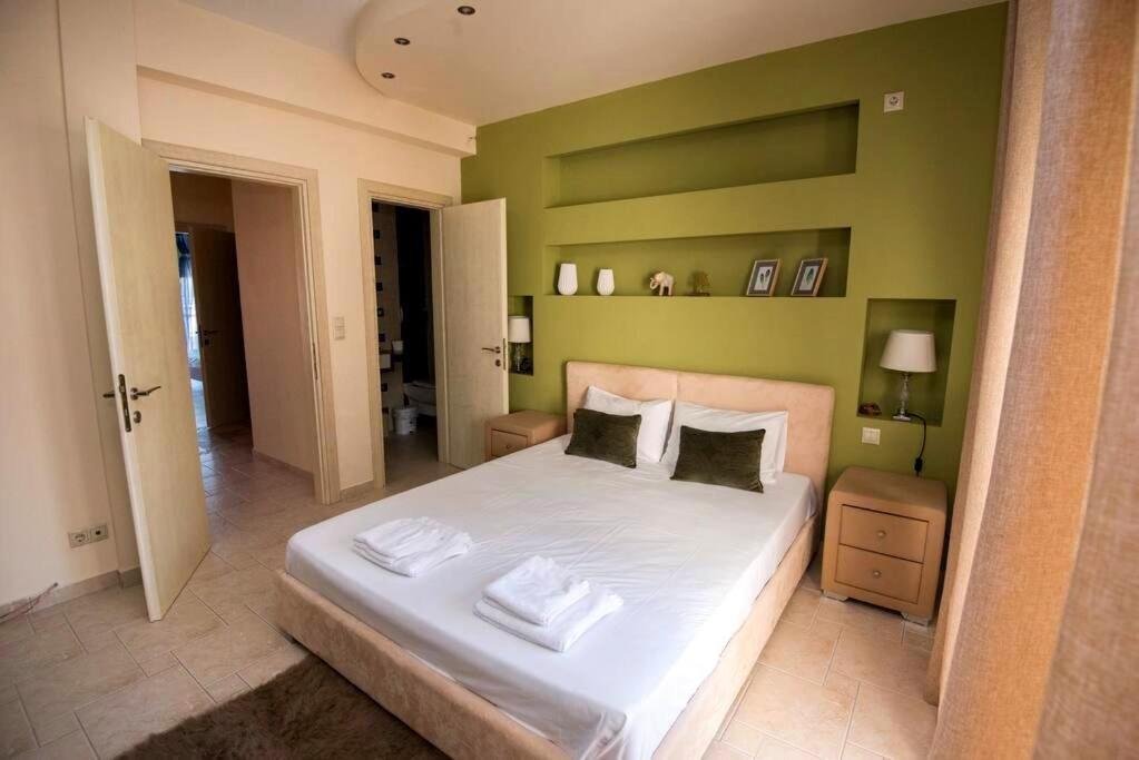 Вілла Luxurious West Side Maisonette In Alexandroupolis Екстер'єр фото